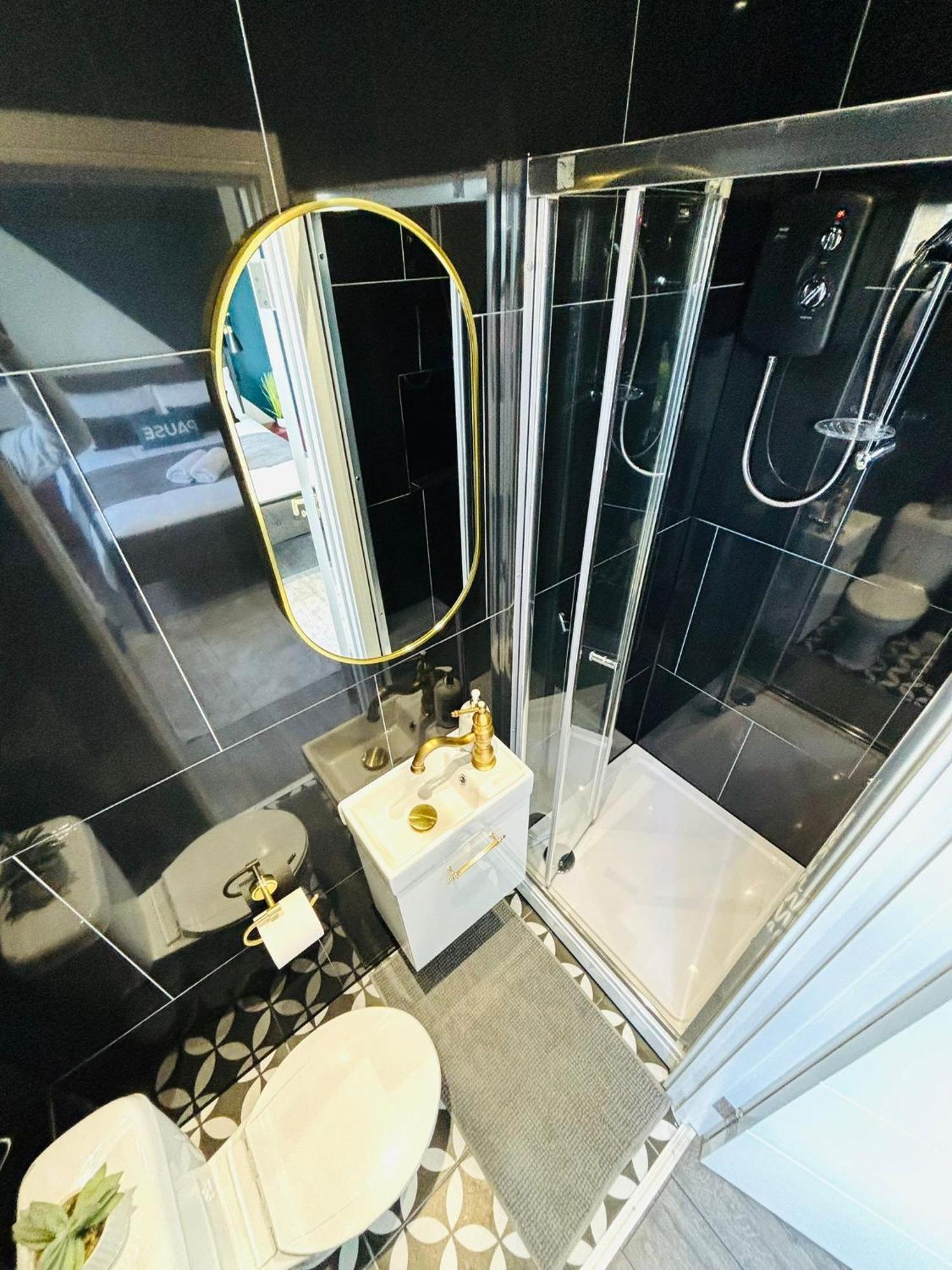 London 31 Central Studio, Ideal For Tourists Top Locations Экстерьер фото
